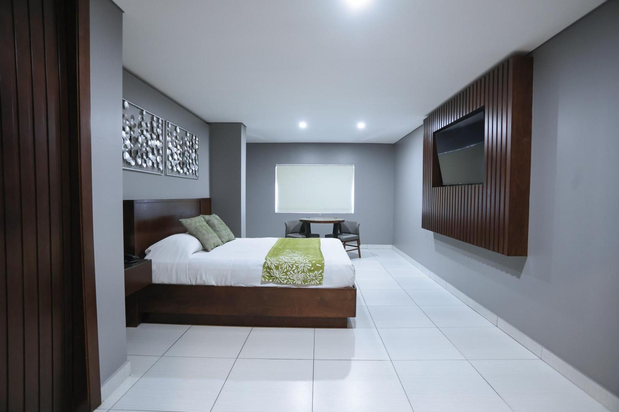 Hotel Aqua Rio Тихуана Экстерьер фото