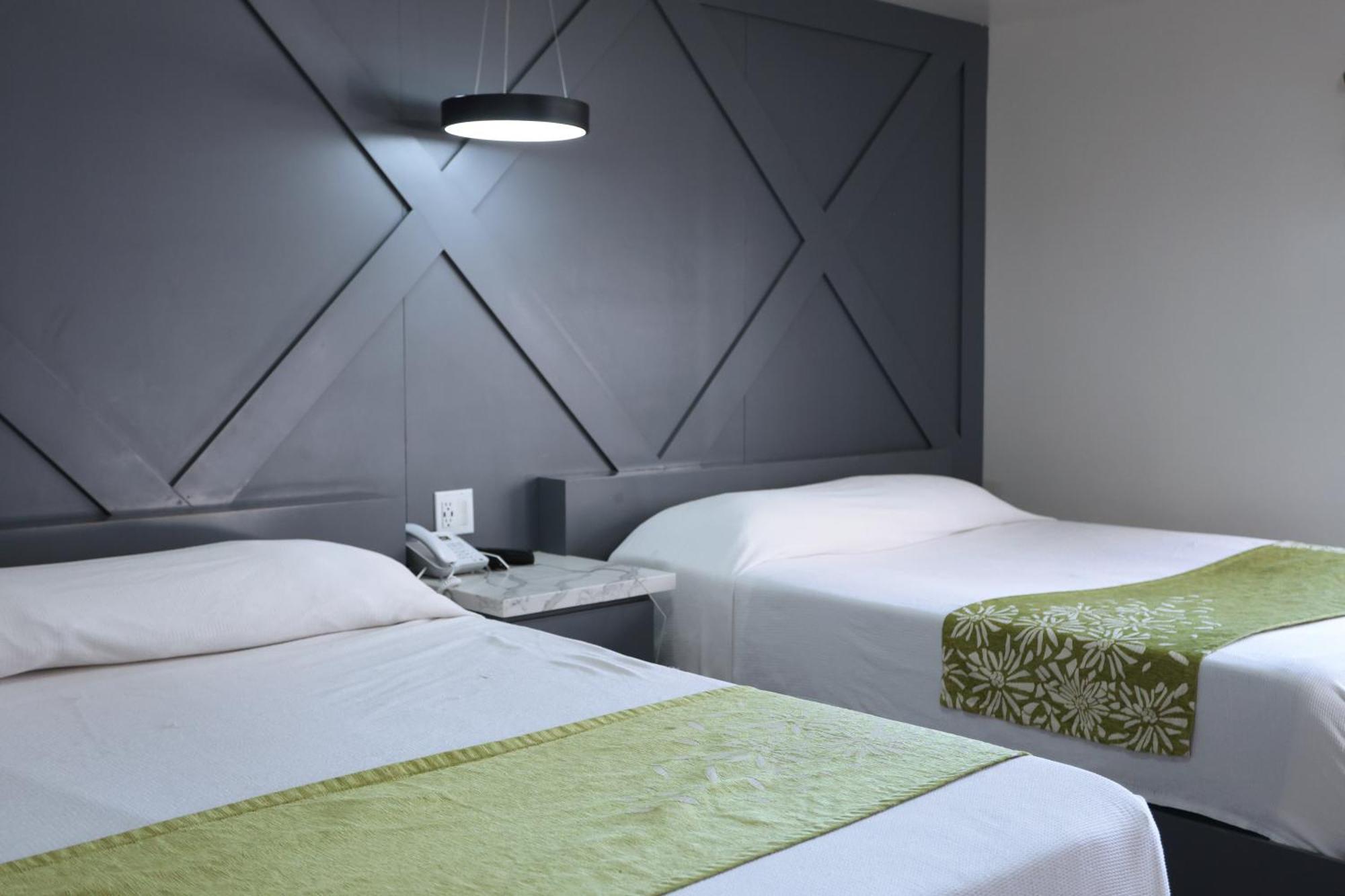 Hotel Aqua Rio Тихуана Экстерьер фото