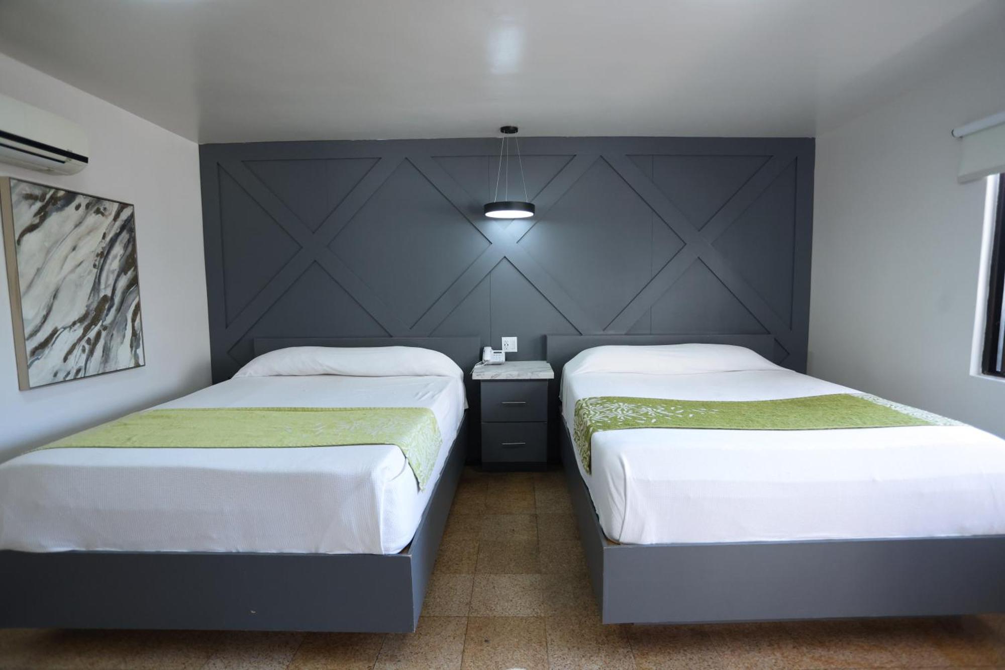Hotel Aqua Rio Тихуана Экстерьер фото