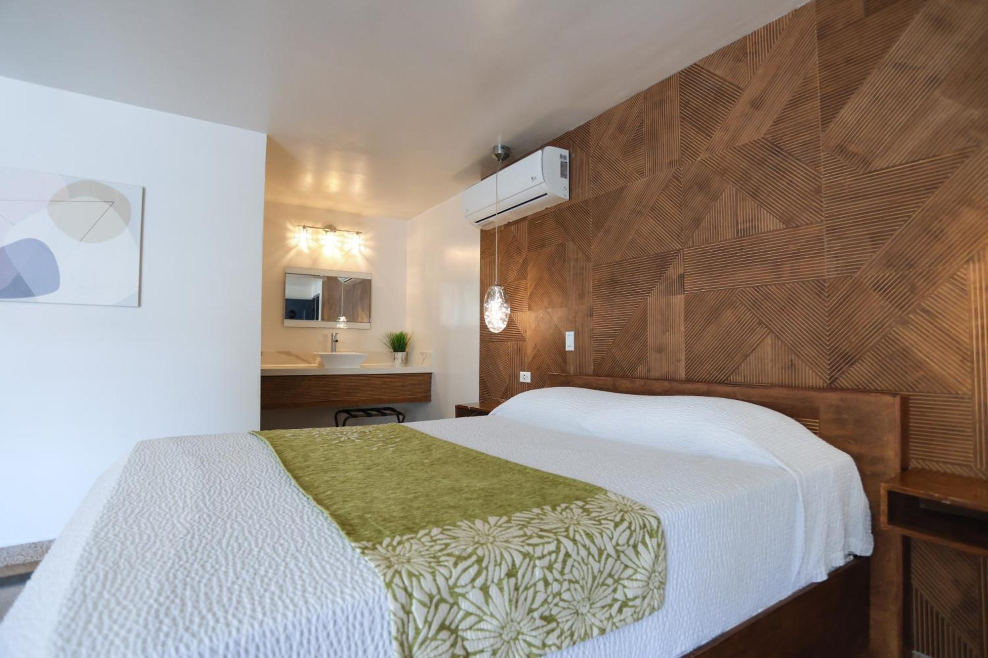 Hotel Aqua Rio Тихуана Экстерьер фото
