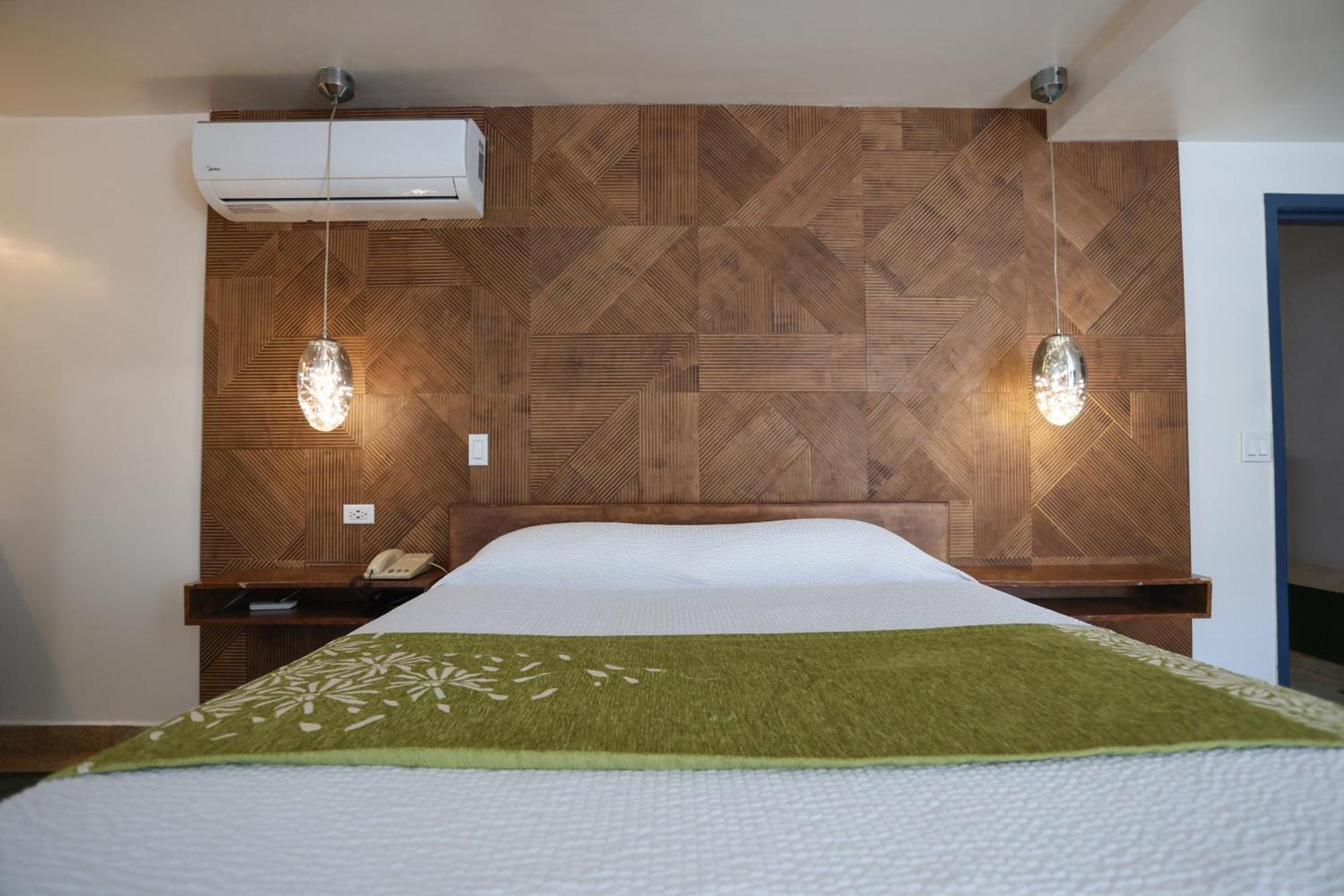 Hotel Aqua Rio Тихуана Экстерьер фото